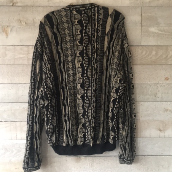 Tosani Coogi style knit faux leather and suede patchwork sweater - Picture 2 of 11